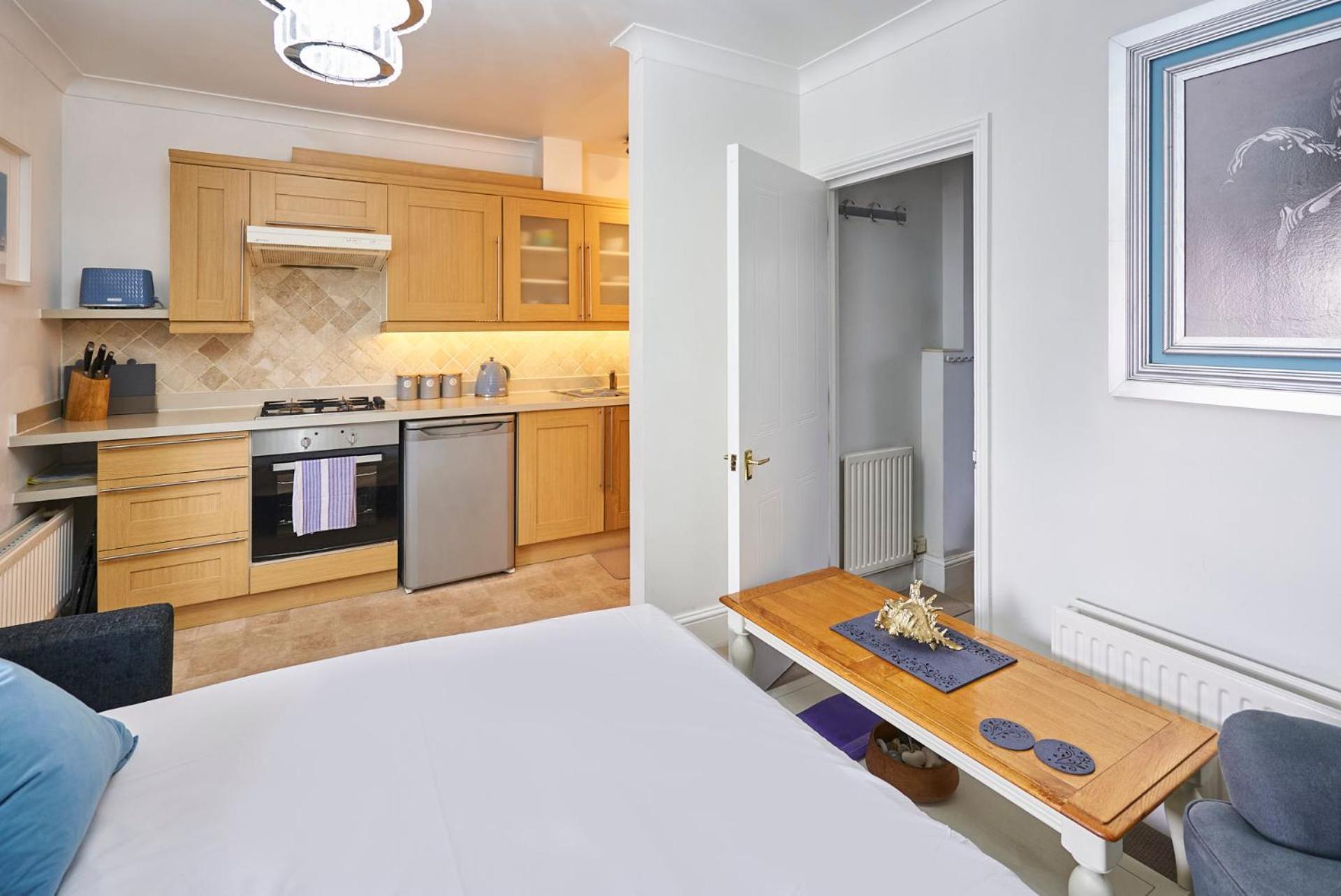Host & Stay - Regency Square Apartment Brighton Bagian luar foto